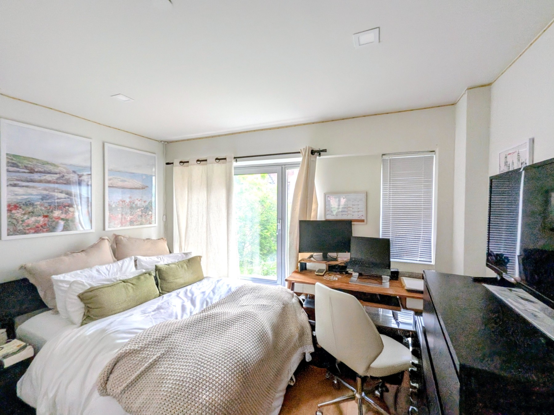 636 East 11th Street 4e E. Greenwich Village New York NY 10009