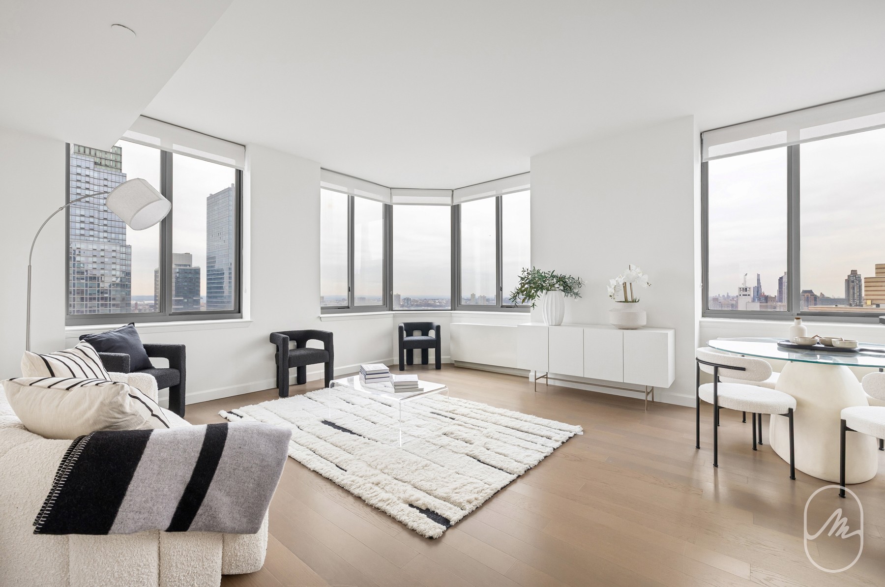 561 Tenth Avenue 41J Clinton New York NY 10036