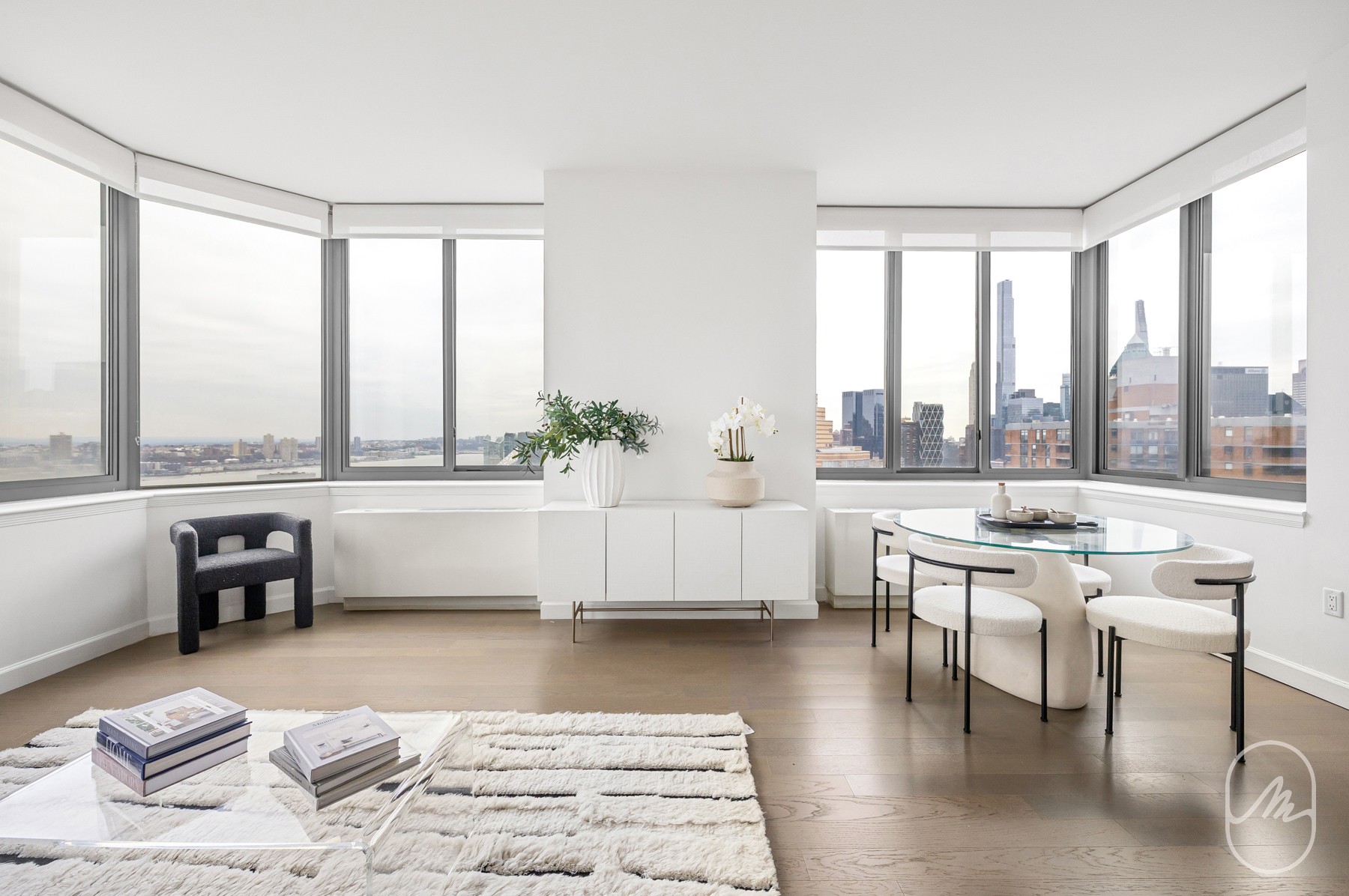 561 Tenth Avenue 41J Clinton New York NY 10036