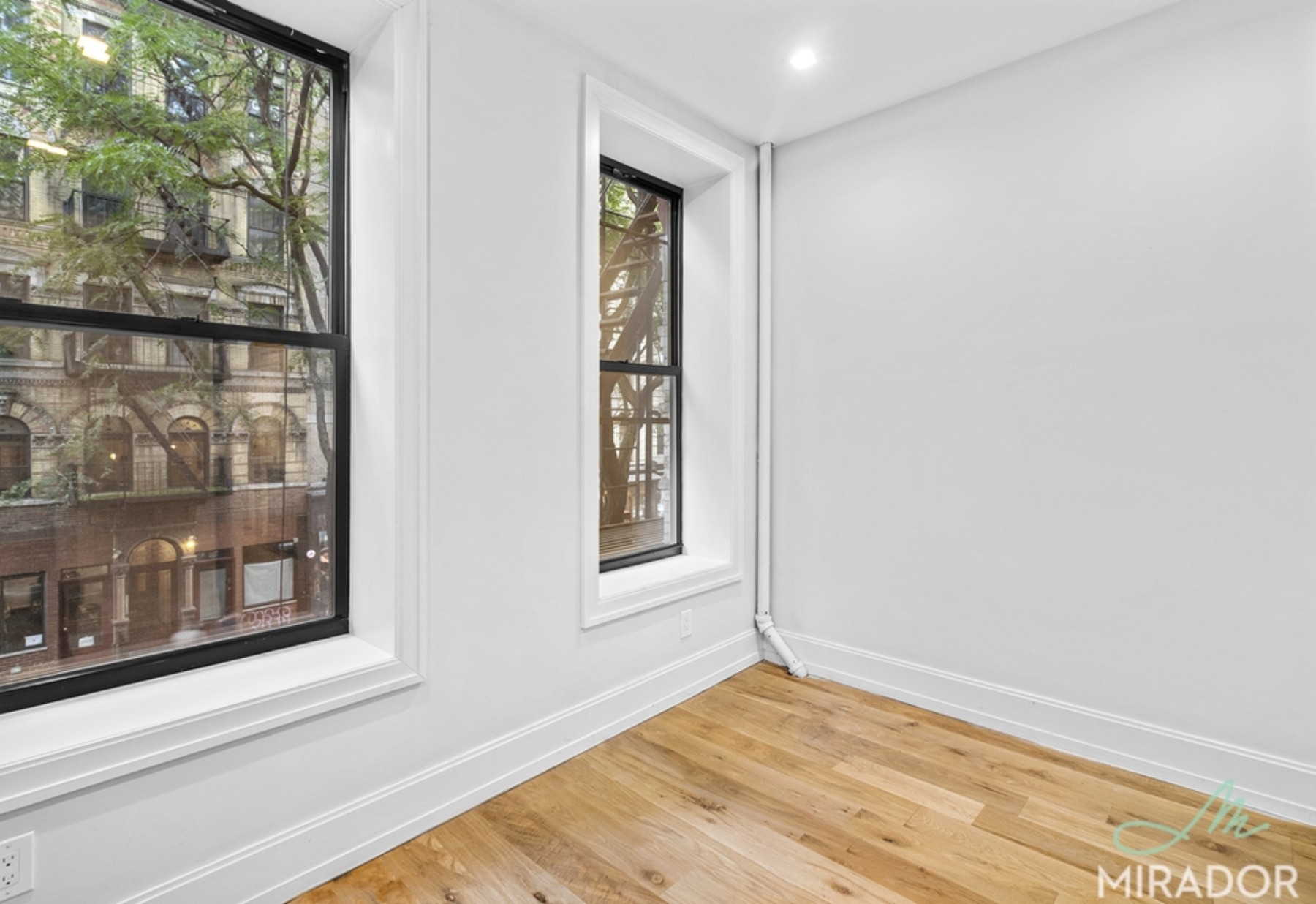 221 East 10th Street 14 E. Greenwich Village New York NY 10003