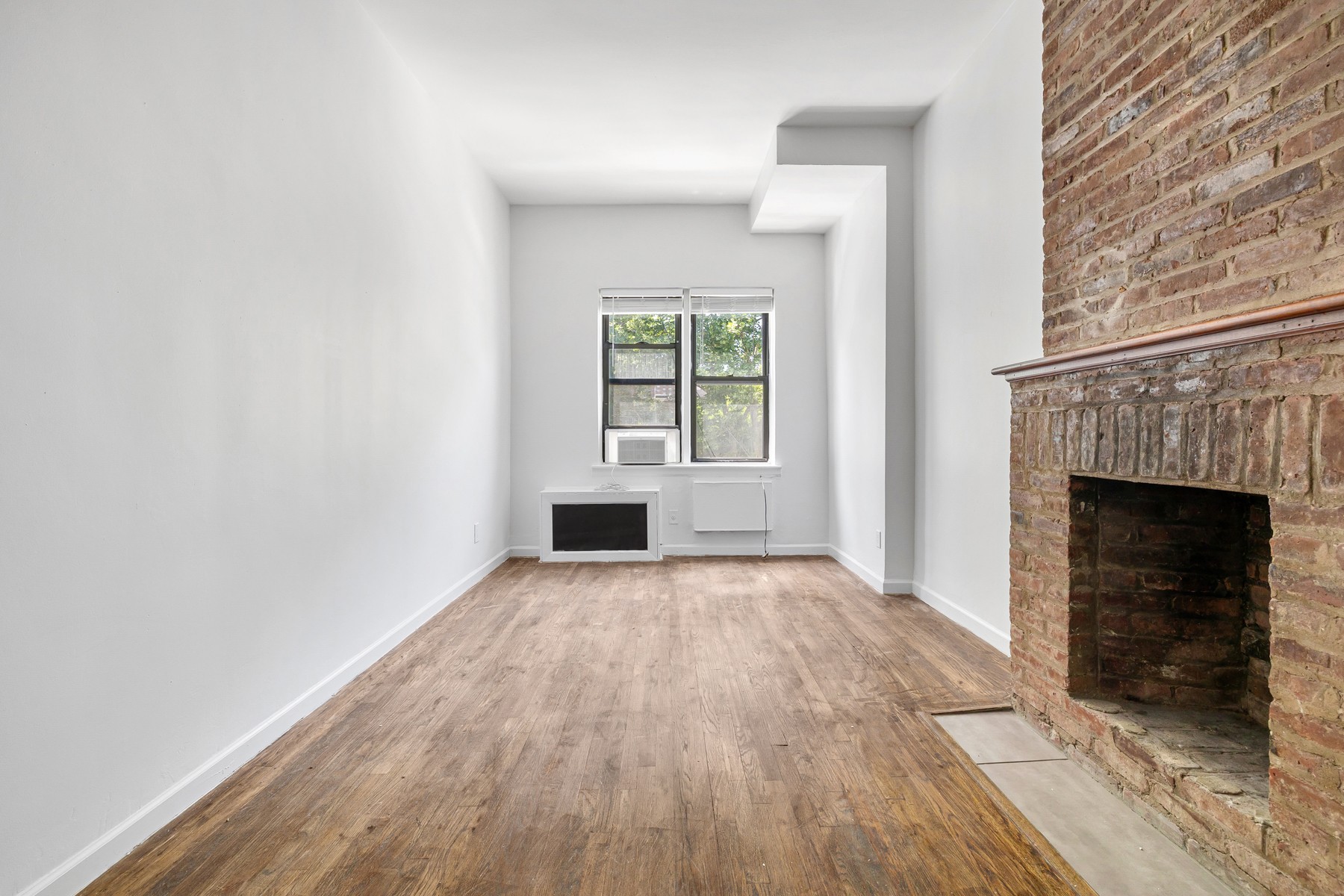 307 West 29th Street 2a Chelsea New York NY 10001