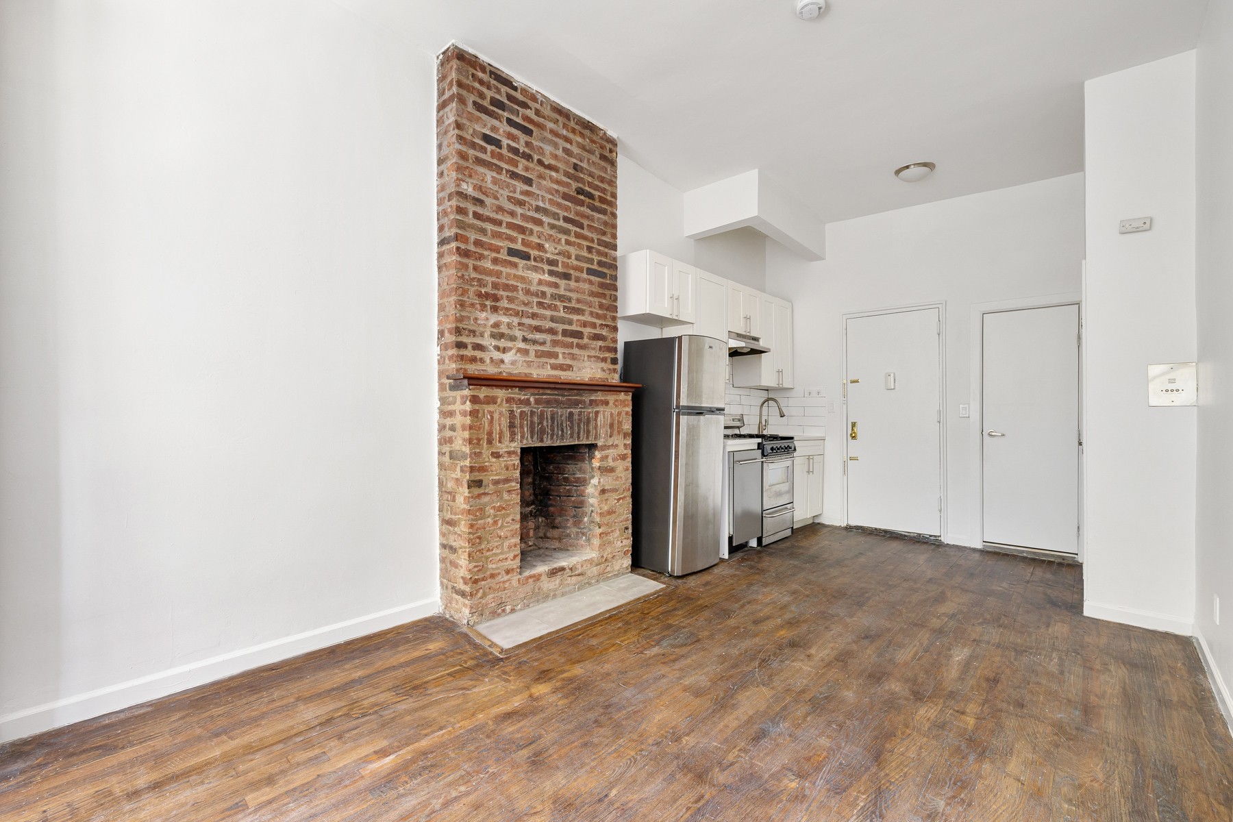 307 West 29th Street 2a Chelsea New York NY 10001