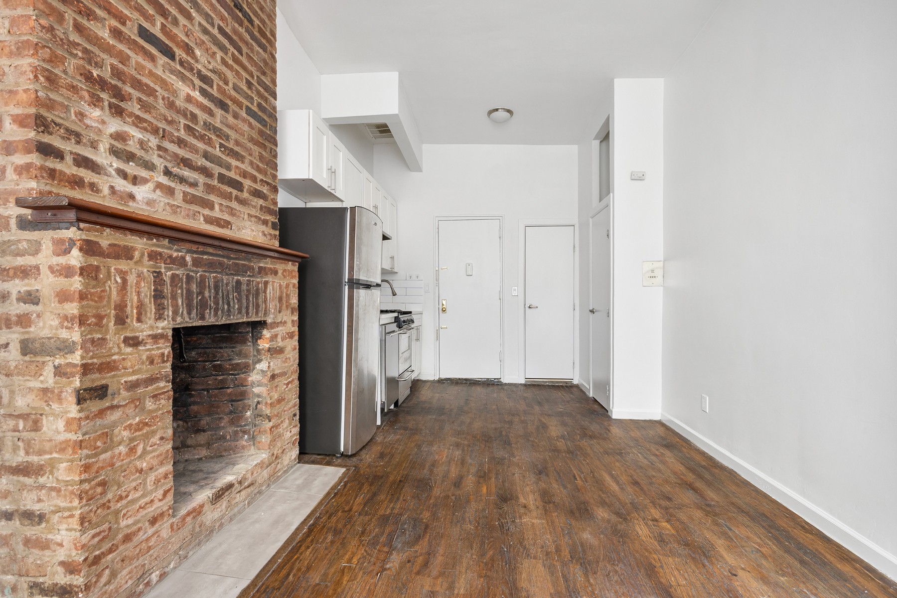 307 West 29th Street 2a Chelsea New York NY 10001