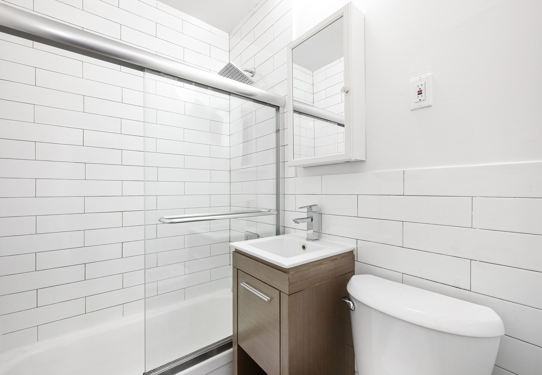 307 West 29th Street 2a Chelsea New York NY 10001