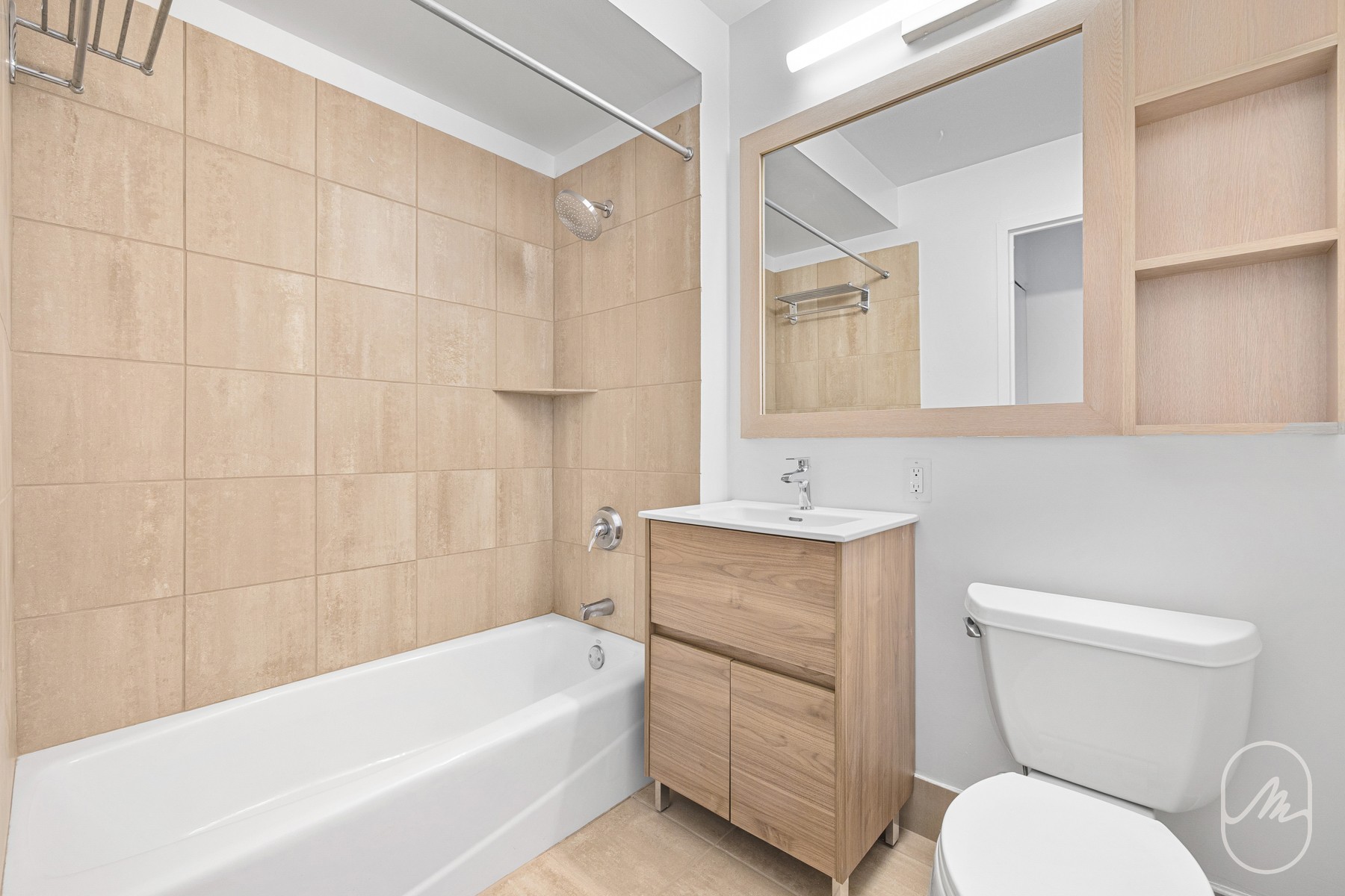 561 Tenth Avenue 30G Clinton New York NY 10036