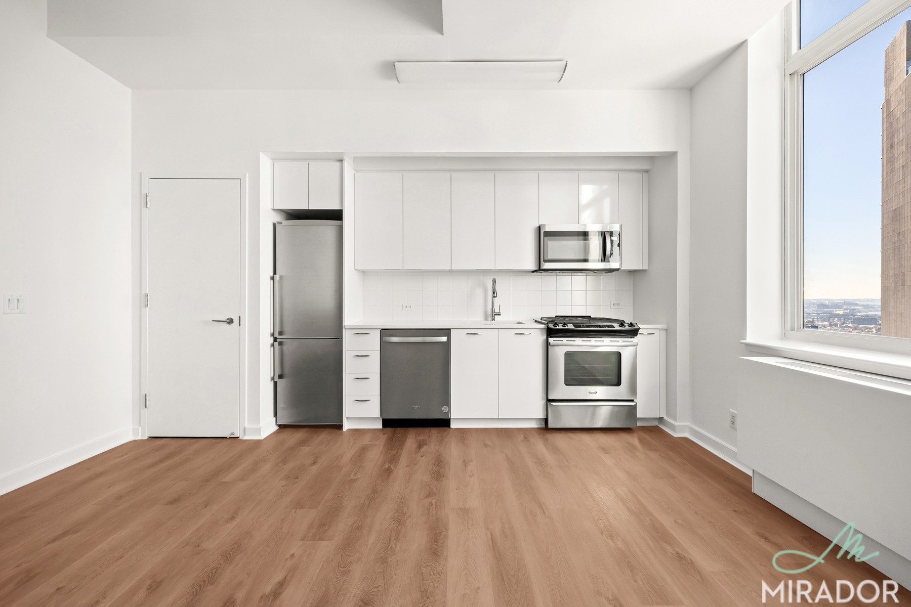 80 De Kalb Avenue 28Q Fort Greene Brooklyn NY 11201