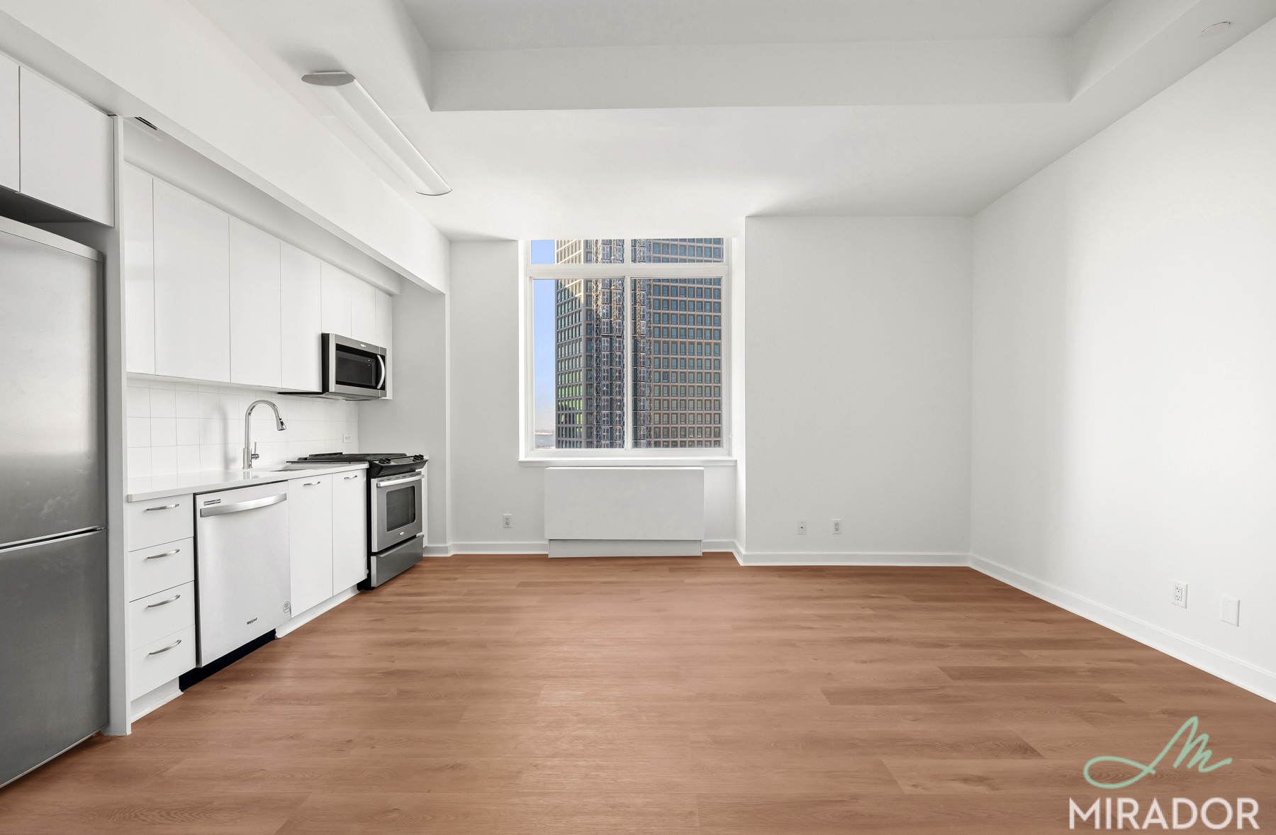 80 De Kalb Avenue 28Q Fort Greene Brooklyn NY 11201