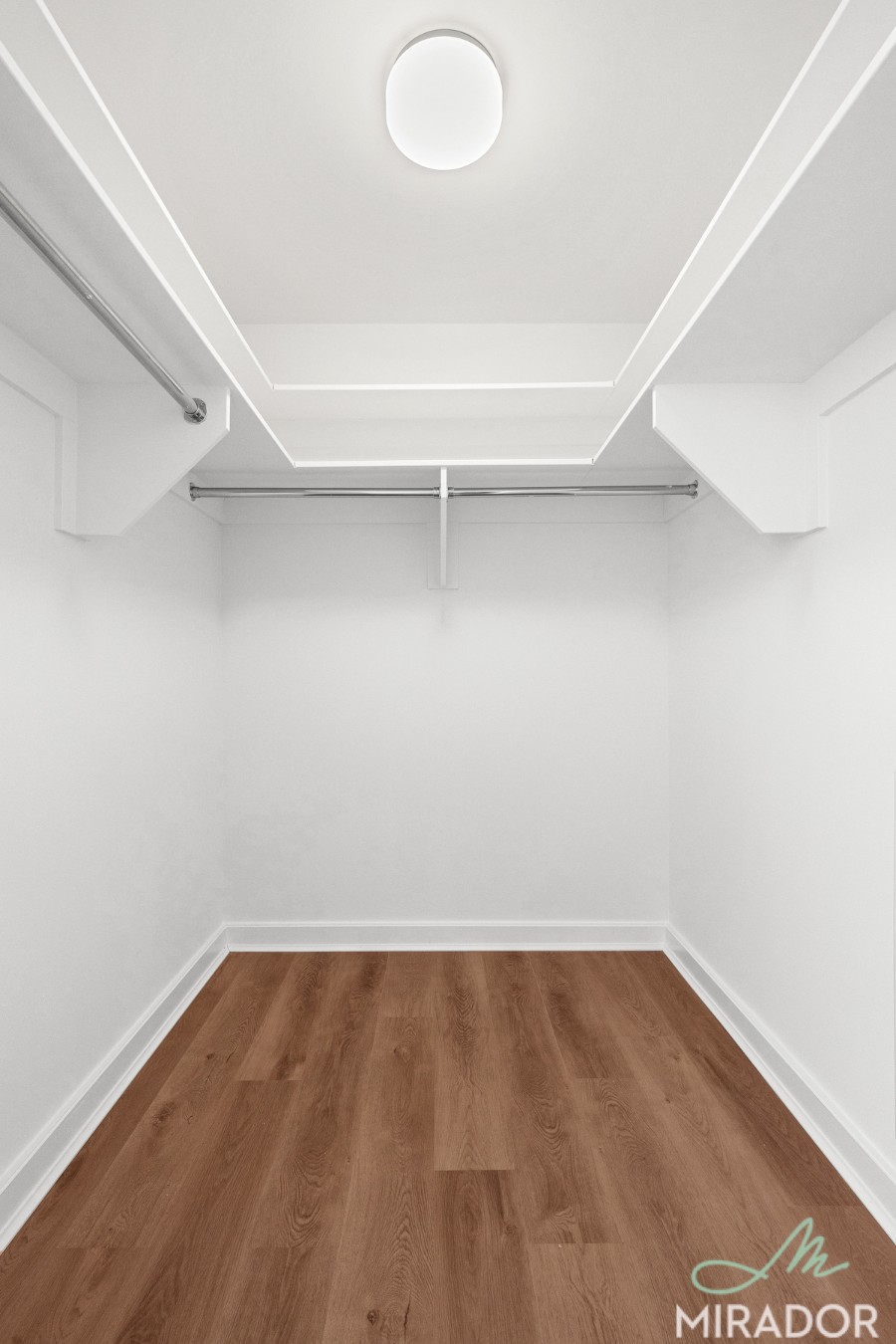 80 De Kalb Avenue 28Q Fort Greene Brooklyn NY 11201