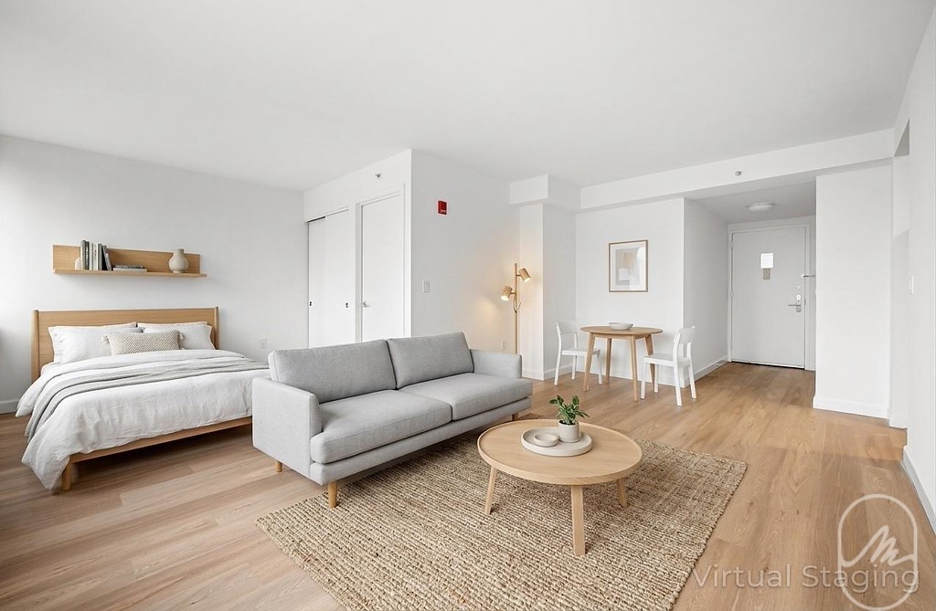 561 Tenth Avenue 17B Clinton New York NY 10036