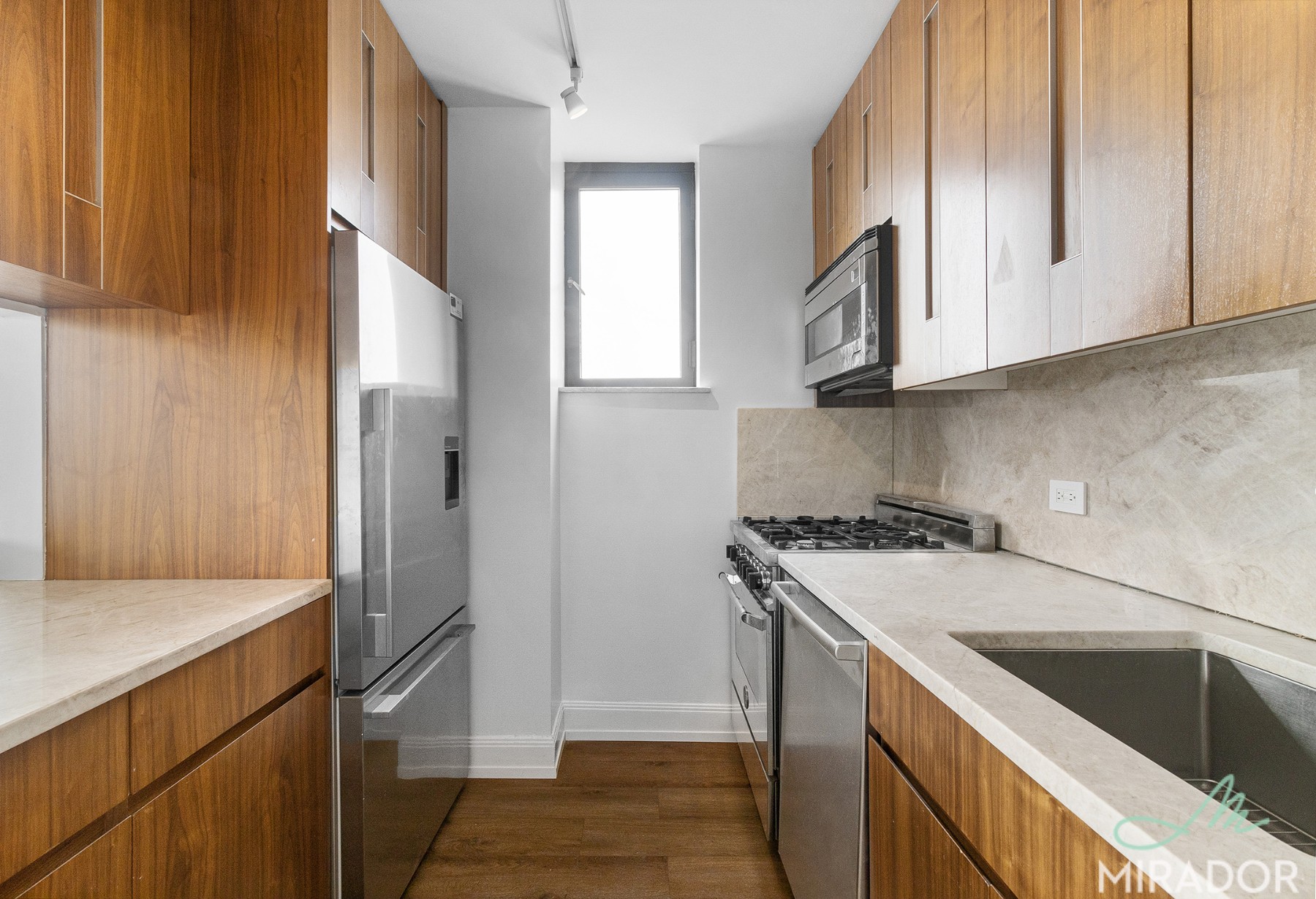 290 Third Avenue 15B Gramercy Park New York NY 10010