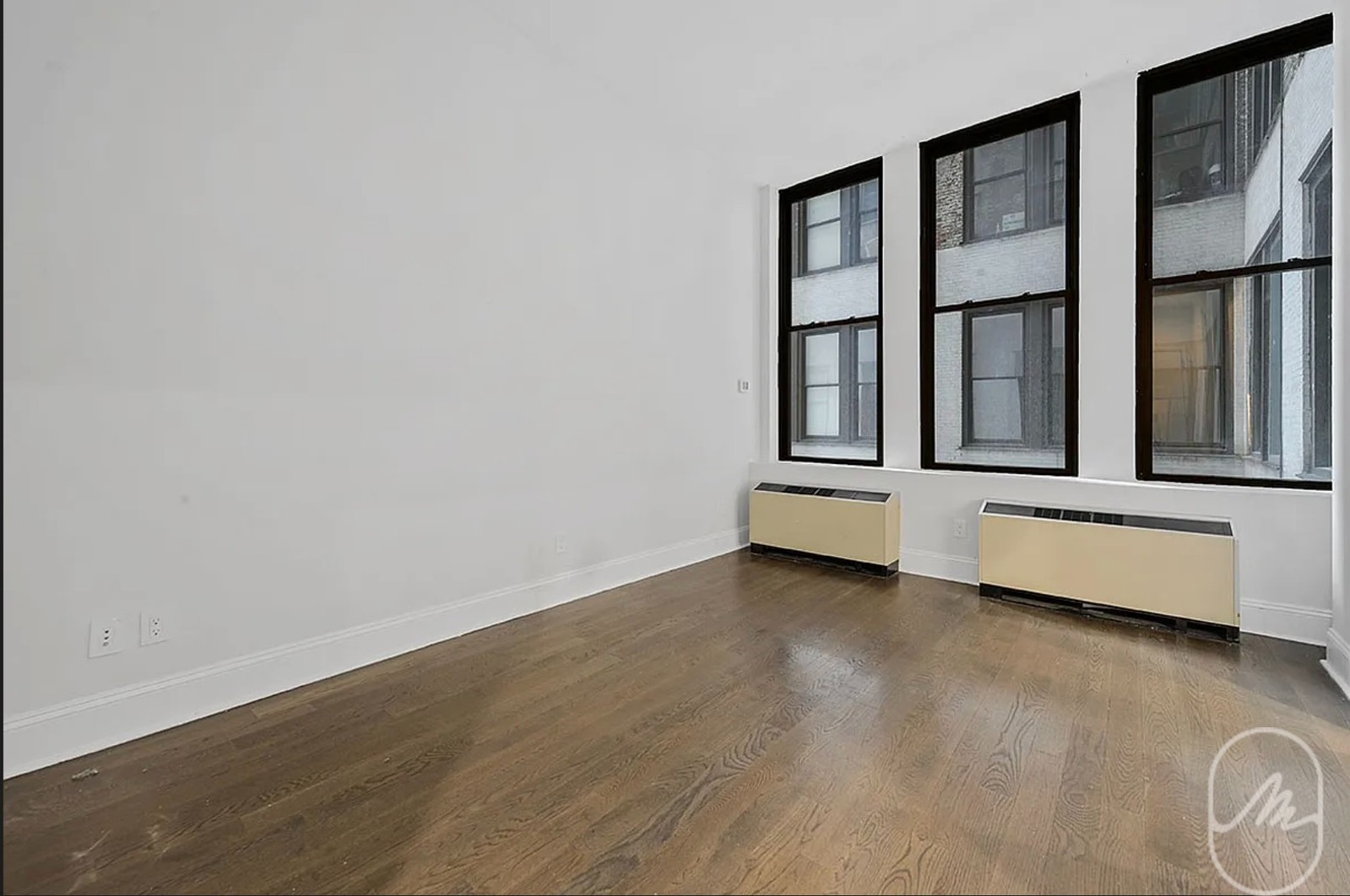 15 Park Row 8G Seaport District New York NY 10038