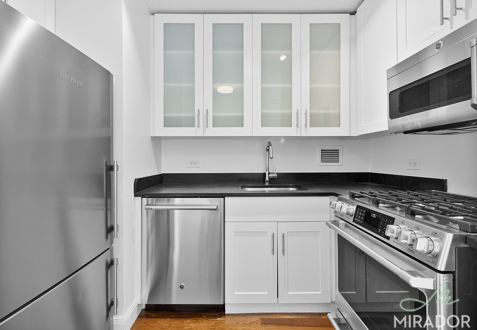 290 Third Avenue 19E Gramercy Park New York NY 10010