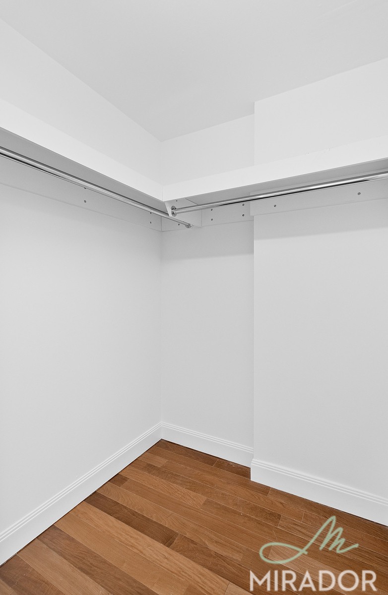 290 Third Avenue 11E Gramercy Park New York NY 10010