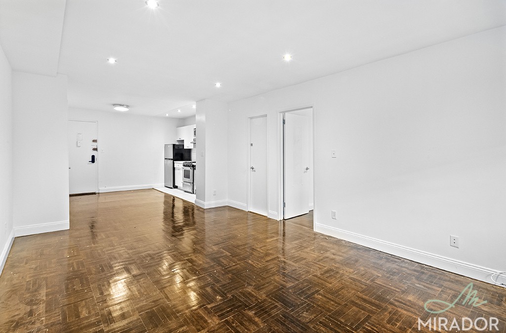 255 West 14th Street 5J Chelsea New York NY 10011