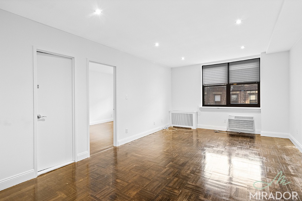 255 West 14th Street 5J Chelsea New York NY 10011