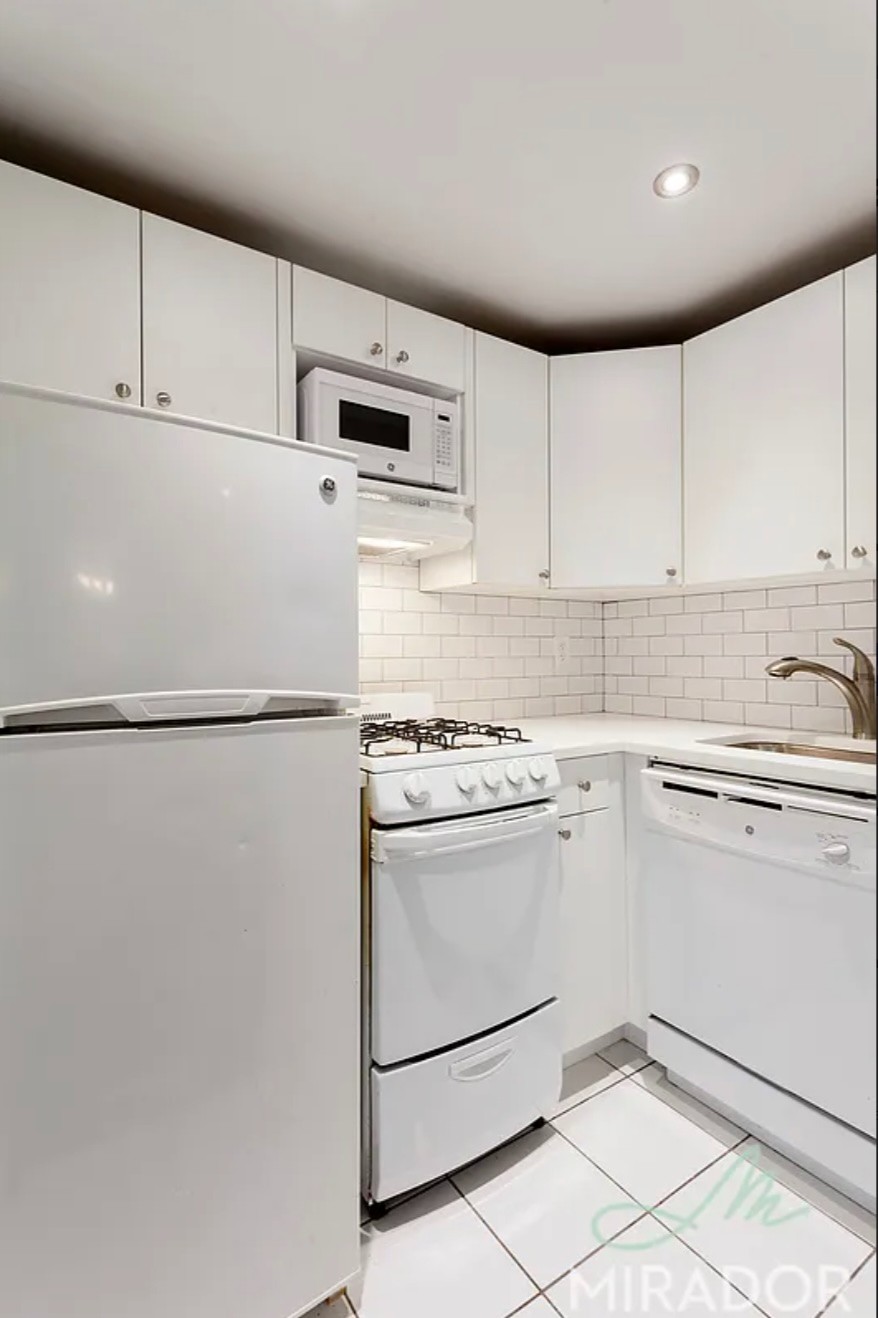 1560 York Avenue Upper East Side New York NY 10021