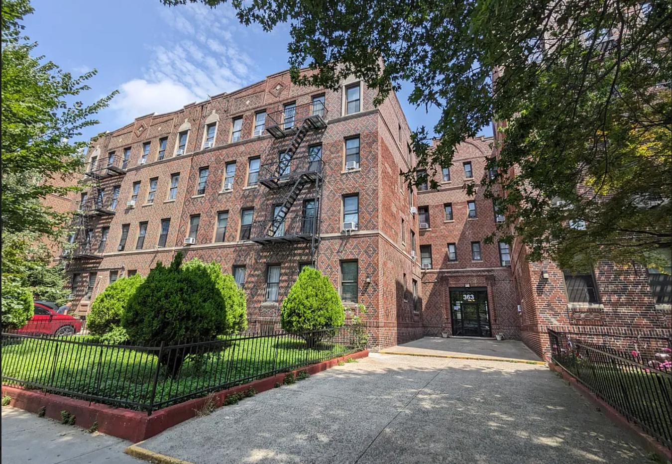 363 Ocean Parkway d11 Kensington Brooklyn NY 11218