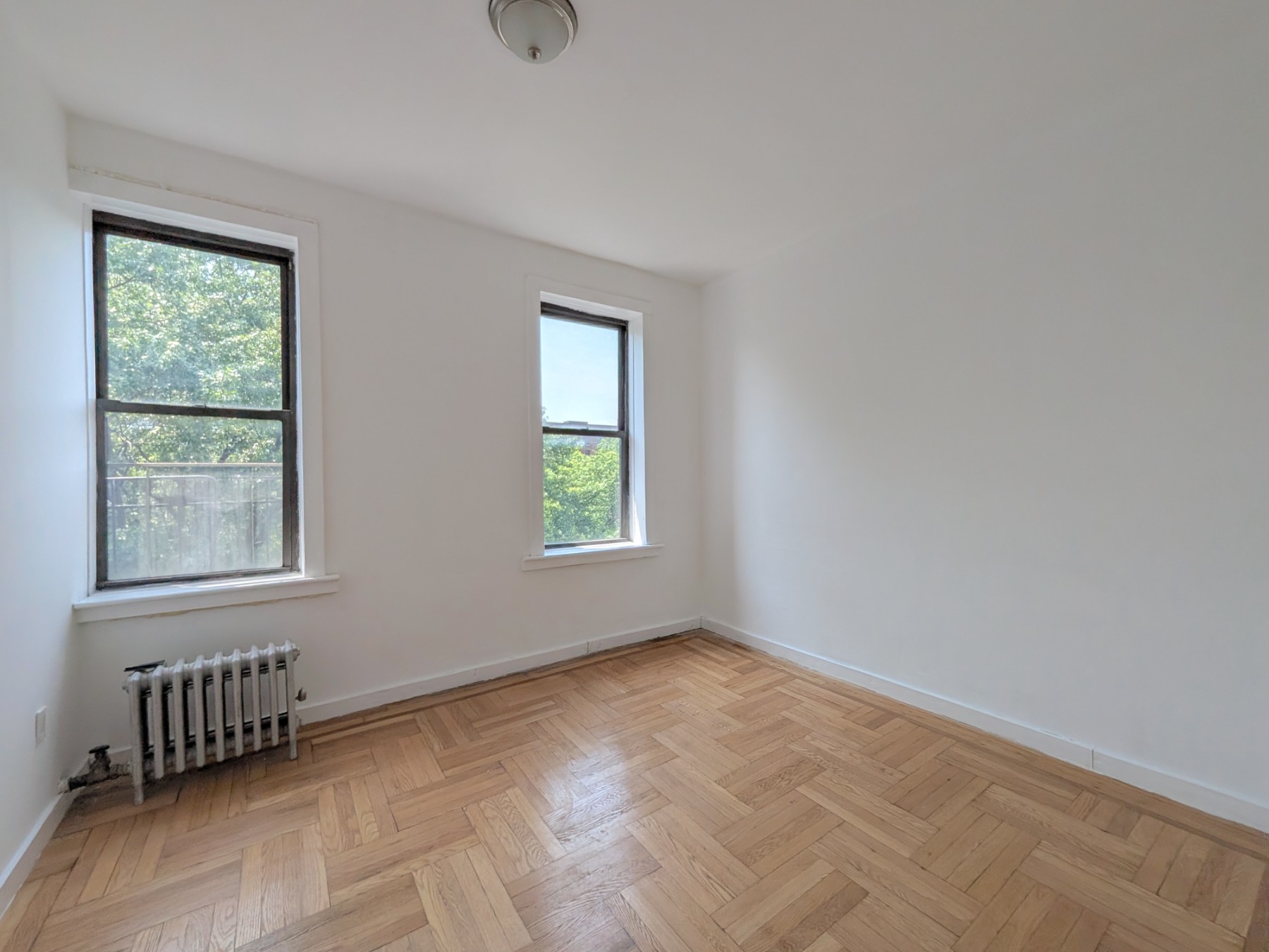 363 Ocean Parkway d11 Kensington Brooklyn NY 11218