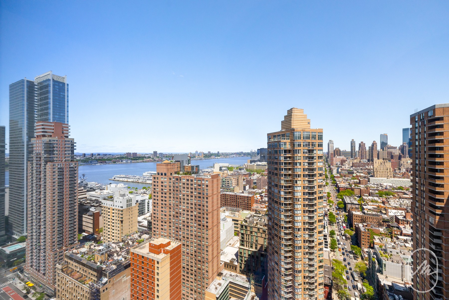561 Tenth Avenue 23D Clinton New York NY 10036