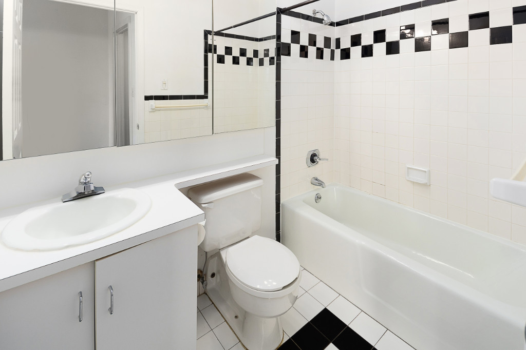 85 Avenue A E. Greenwich Village New York NY 10009