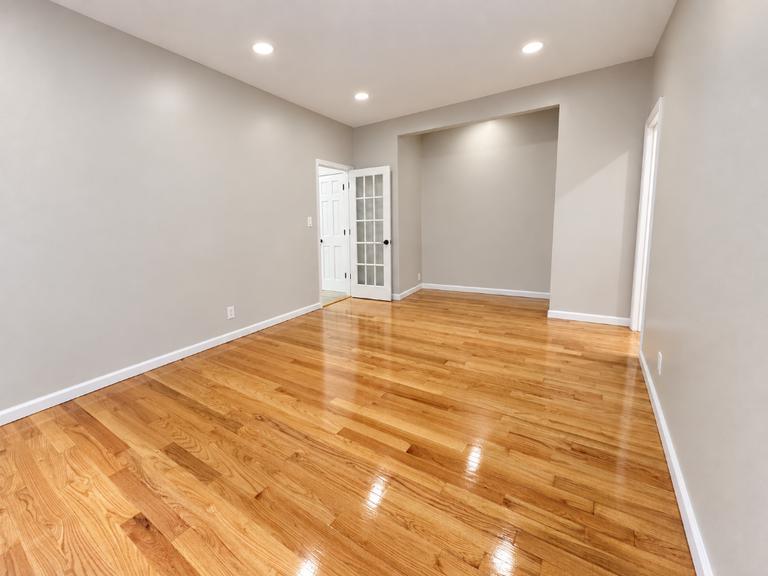 18-70 Himrod Street 1R Ridgewood Queens NY 11385
