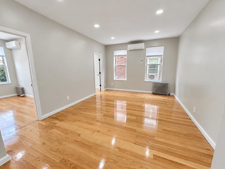 18-70 Himrod Street 1R Ridgewood Queens NY 11385