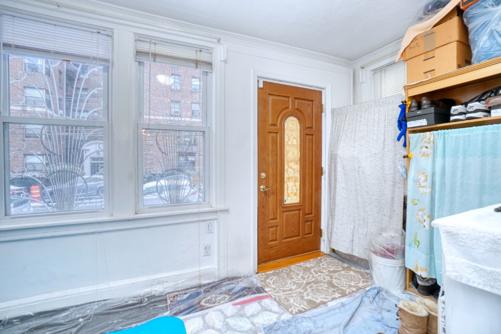 63-10 Saunders Street Rego Park Queens NY 11374