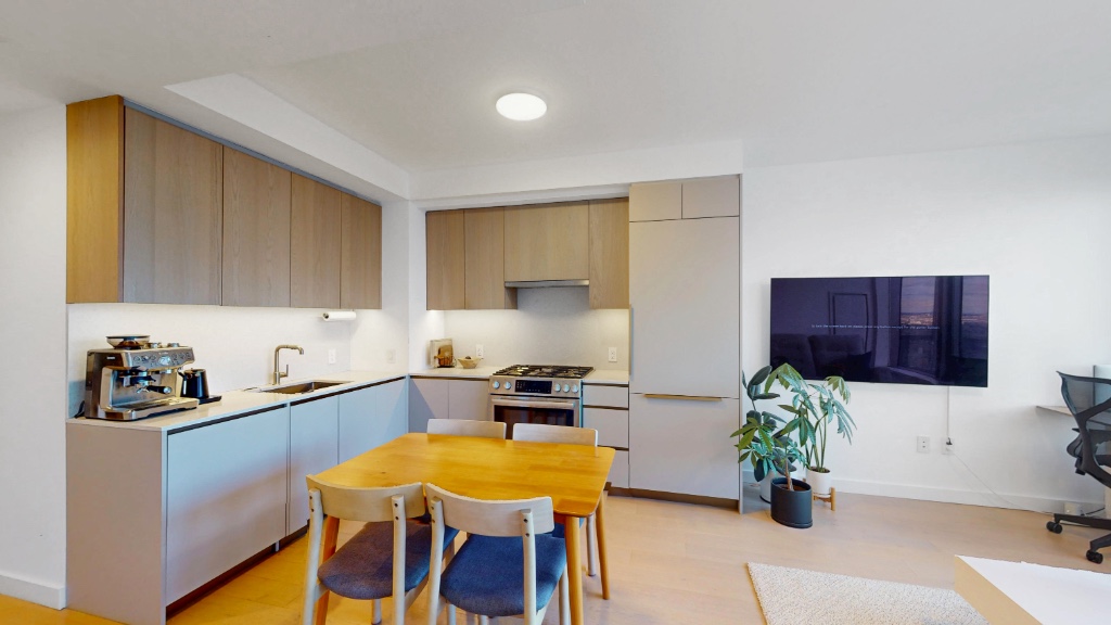 3 Court Square Long Island City Queens NY 11101