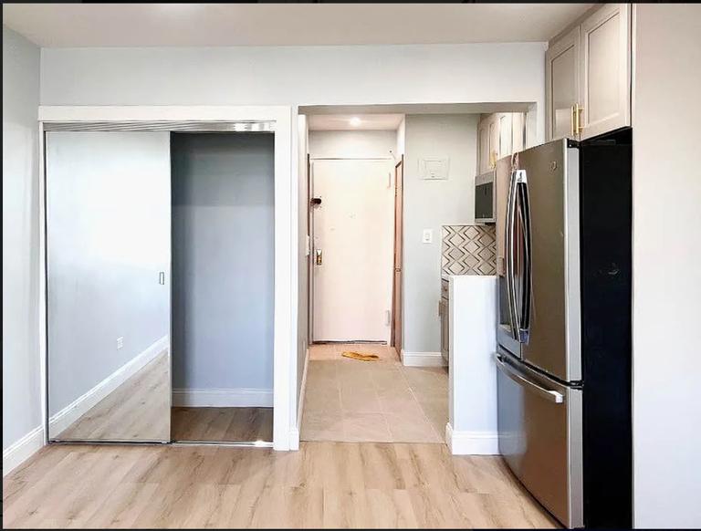 50-21 39th Place 5C Sunnyside Queens NY 11104