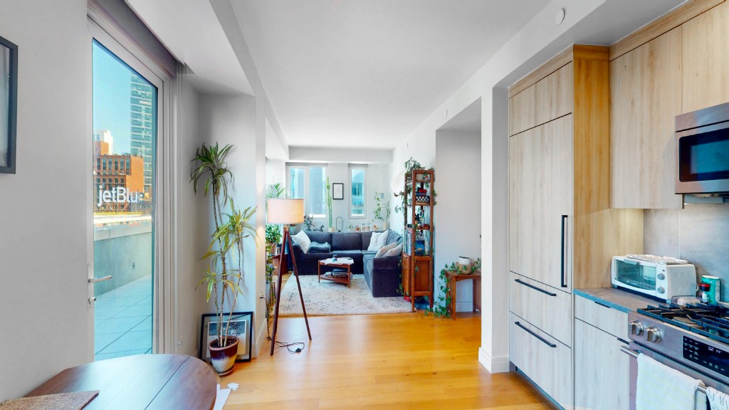 24-16 Queens Plaza South 7B Long Island City Queens NY 11101