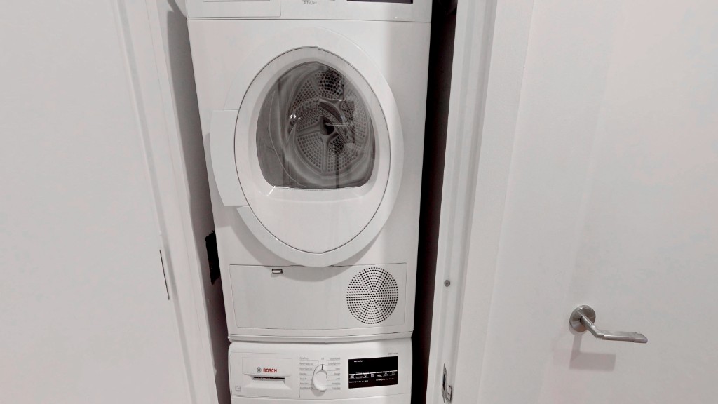 24-16 Queens Plaza South 7B Long Island City Queens NY 11101