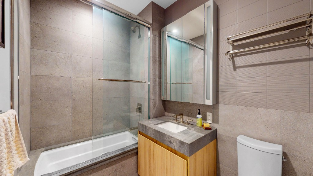 24-16 Queens Plaza South 7B Long Island City Queens NY 11101