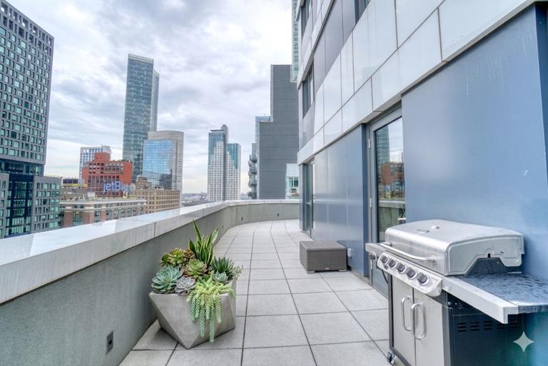 24-16 Queens Plaza South Long Island City Queens NY 11101