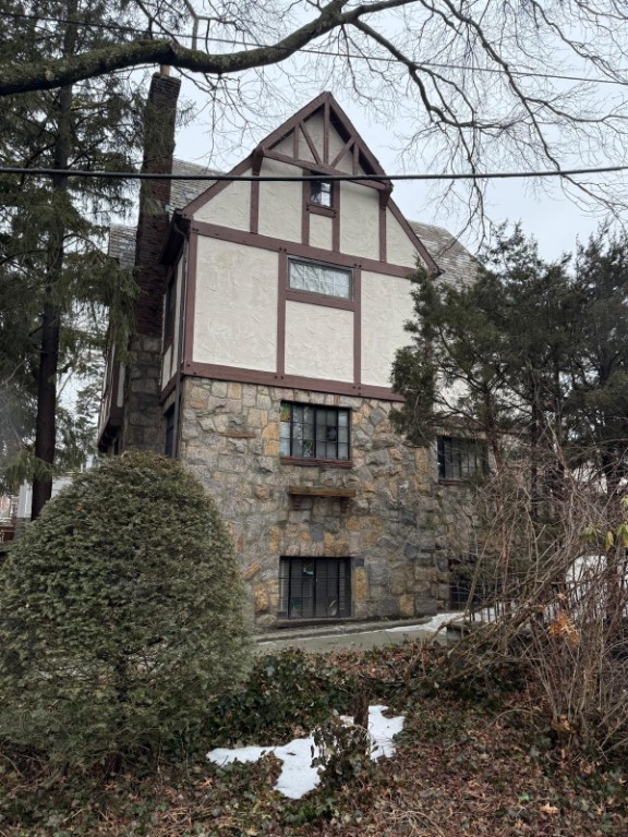 176-15 Croydon Road Jamaica Estates Queens NY 11432