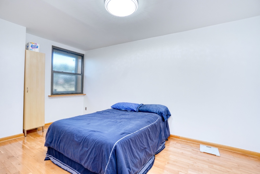 62-10 Woodside Avenue 105 Woodside Queens NY 11377