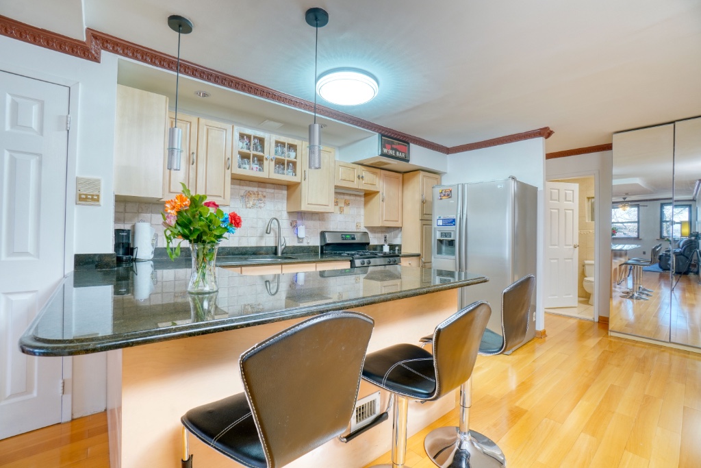 62-10 Woodside Avenue 105 Woodside Queens NY 11377