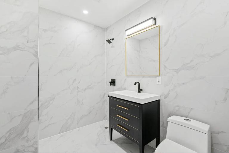 45-29 47th Street 5A Sunnyside Queens NY 11377