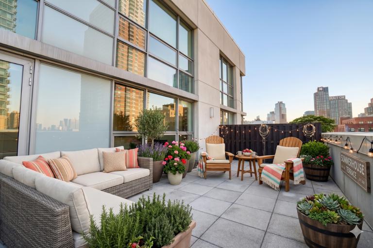 5-09 48th Avenue 7F Long Island City Queens NY 11101