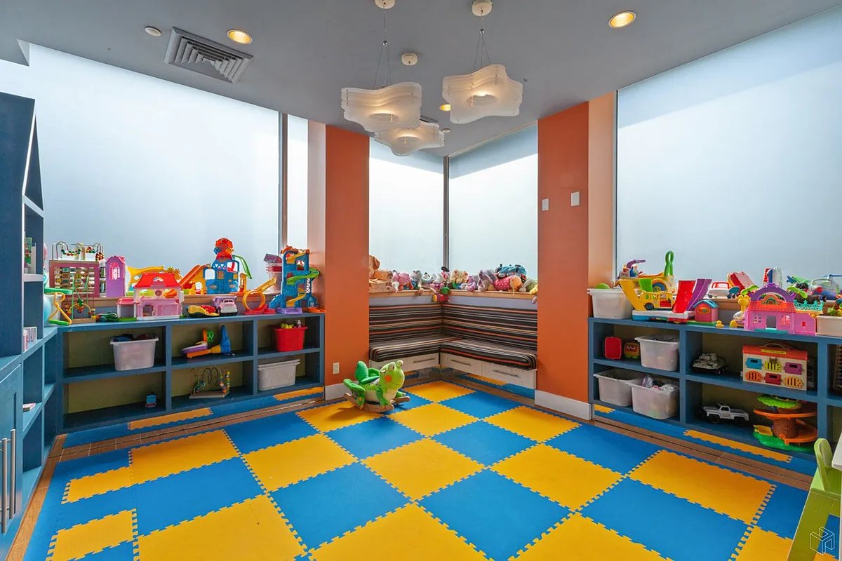 5-09 48th Avenue 7F Long Island City Queens NY 11101