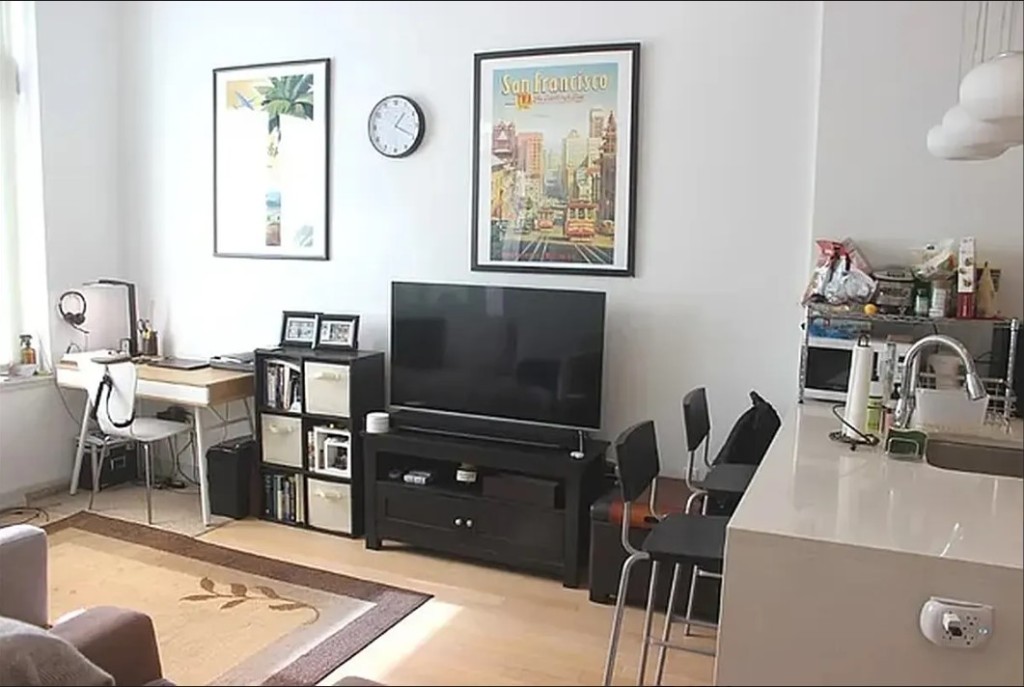 21-45 44th Drive 1I Long Island City Queens NY 11101