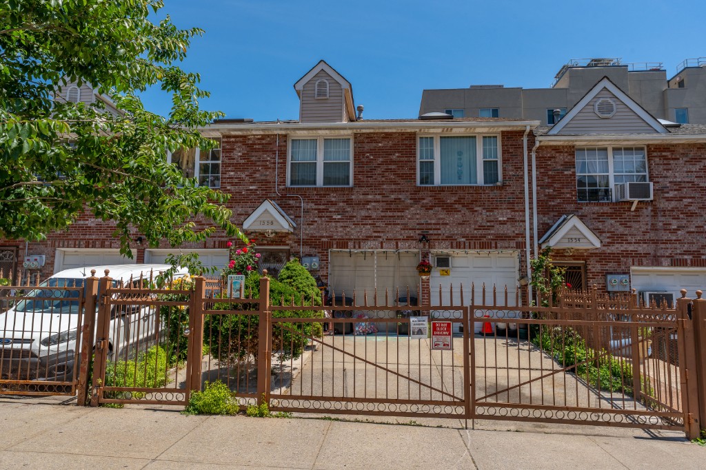 1556 Longfellow Avenue Hunts Point Bronx NY 10460