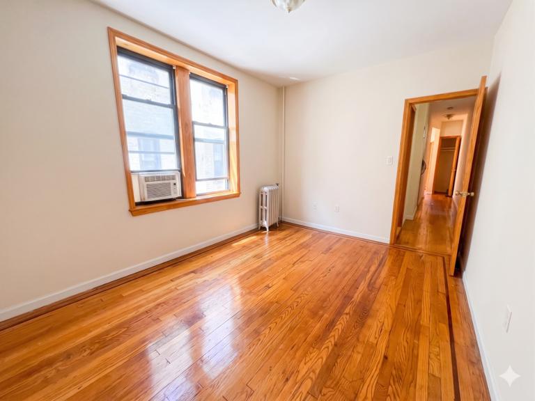27-08 39th Avenue Long Island City Queens NY 11101