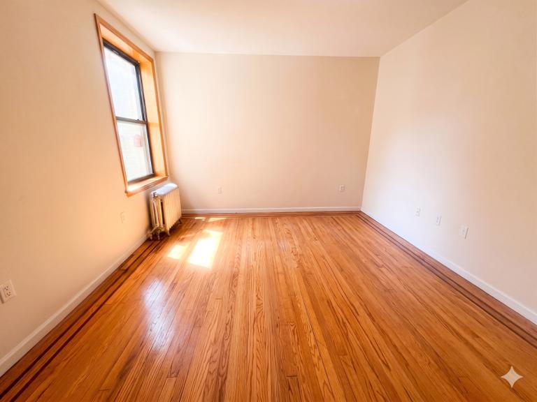 27-08 39th Avenue Long Island City Queens NY 11101