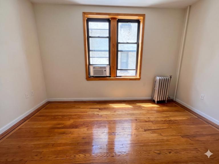 27-08 39th Avenue Long Island City Queens NY 11101