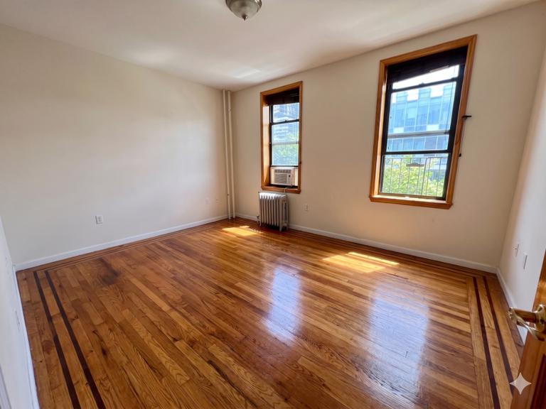 27-08 39th Avenue Long Island City Queens NY 11101