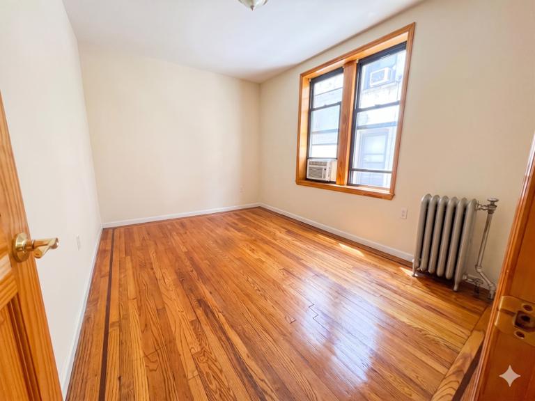 27-08 39th Avenue Long Island City Queens NY 11101