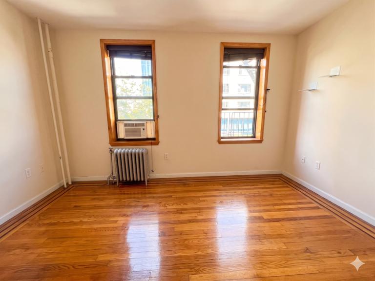 27-08 39th Avenue Long Island City Queens NY 11101