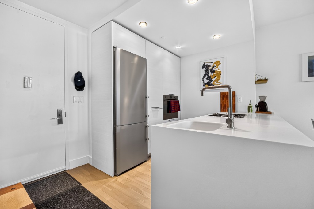 5-19 Borden Avenue Long Island City Queens NY 11101