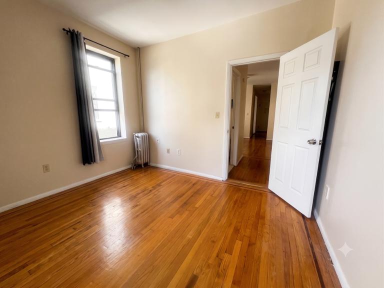 27-08 39th Avenue Long Island City Queens NY 11101