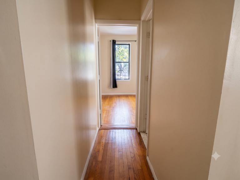 27-08 39th Avenue Long Island City Queens NY 11101